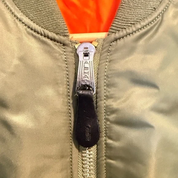 Alpha Industries Sage Green Bomber Jacket - Picture 6 of 13